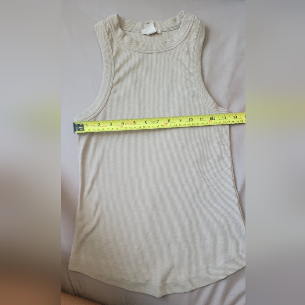H&M Tank Top - Picture 6 of 11